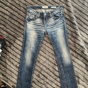 Daytrip Jeans Women’s Blue Distressed Skinny Jeans